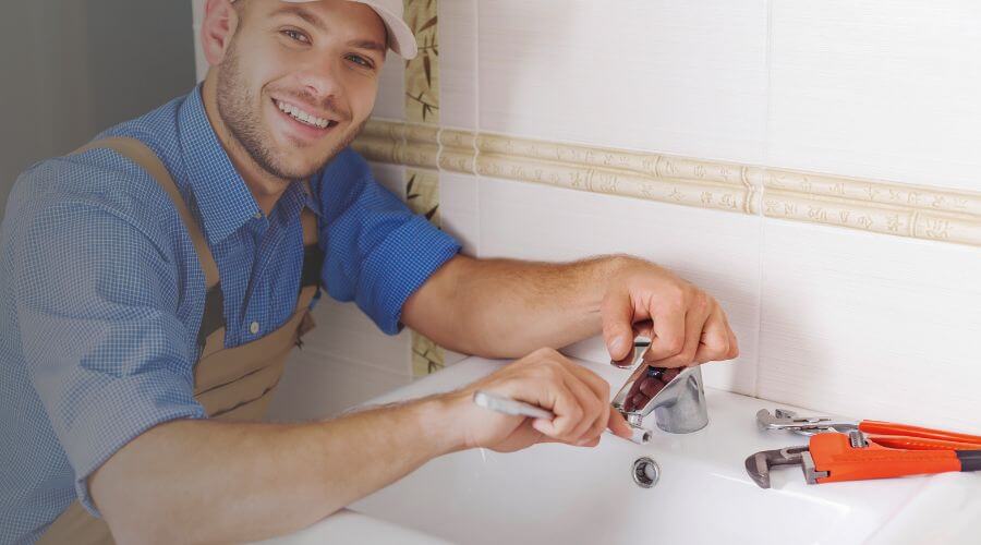 Professional clogged drains services in Geneseo, KS